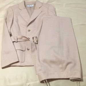 Tahari Arthur S. Levine 2pc pants& jacket